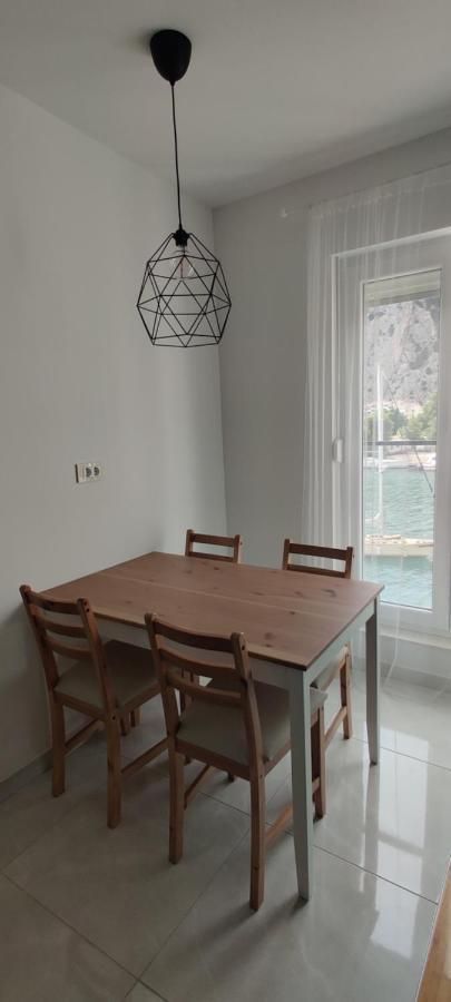 Apartamento Barakokula Omiš Exterior foto